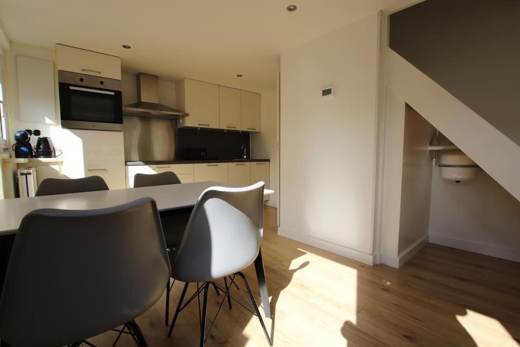 Zomerhuis Benita's Met Parkeer Plaats Appartement Noordwijk